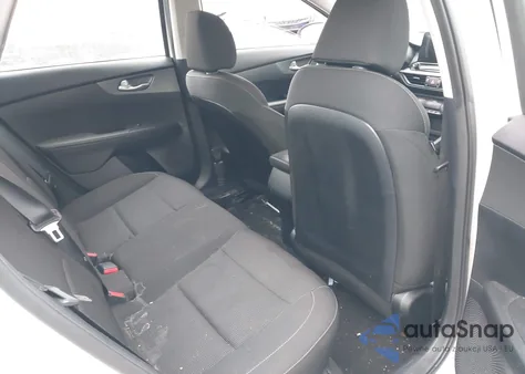 2019 Kia Forte Fe/Lx/Lxs z USA, uszkodzony, nr VIN 3KPF24AD4KE023952